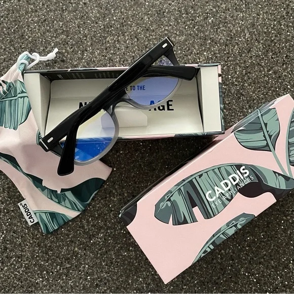 Caddis Unisex 1.25 Bixby Glasses NIB - Picture 3 of 9